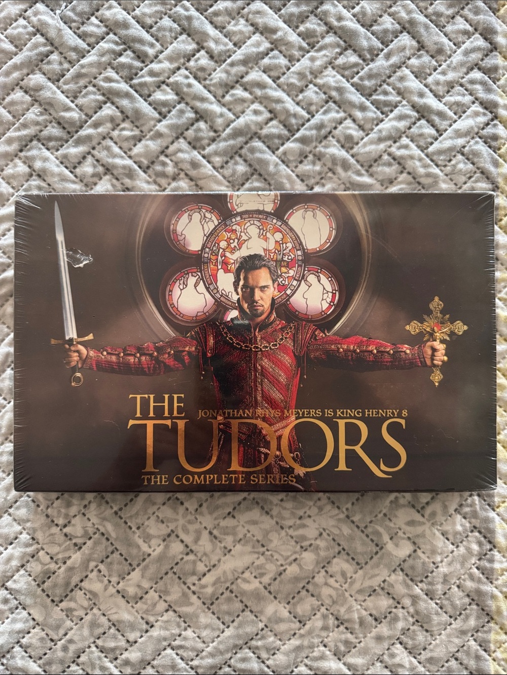 The Tudors Complete Series 15 Disk Set
Sealed never opened GREAT GIFT 🎁
